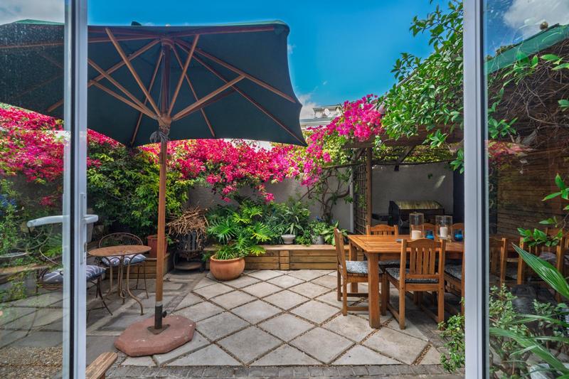 2 Bedroom Property for Sale in Wynberg Upper Western Cape